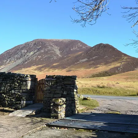 Lanthwaite Green Old Farmhouse * Loweswater